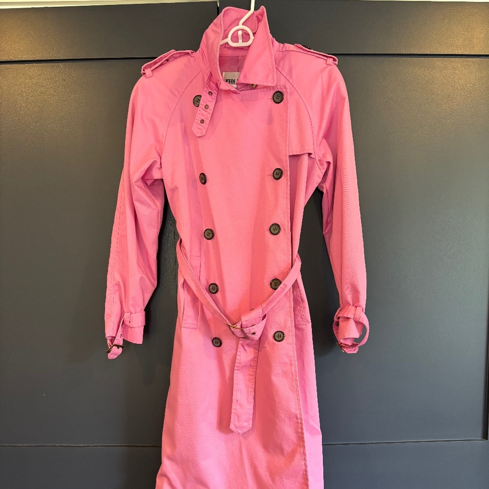 VINTAGE JOHN WEITZ BUBBLE GUM PINK TRENCH COAT